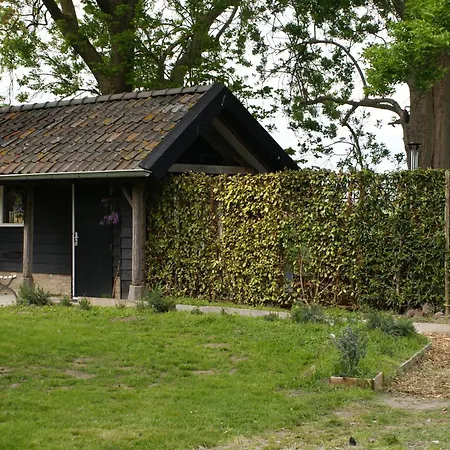 De Kippenschuur Bed & Breakfast Drongelen
